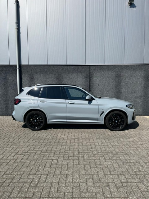 BMW X3 1